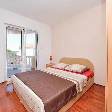 Apartament Sreca Near With Bbq *